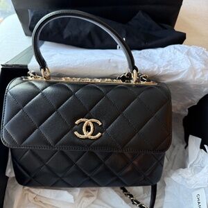 CHANEL Trendy CC BAG IN LAMBSKIN (LIMITED EDITION)